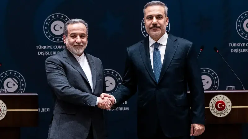 Dışişleri Bakanı Fidan İranlı mevkidaşı Erakçi ile telefon görüşmesi gerçekleştirdi