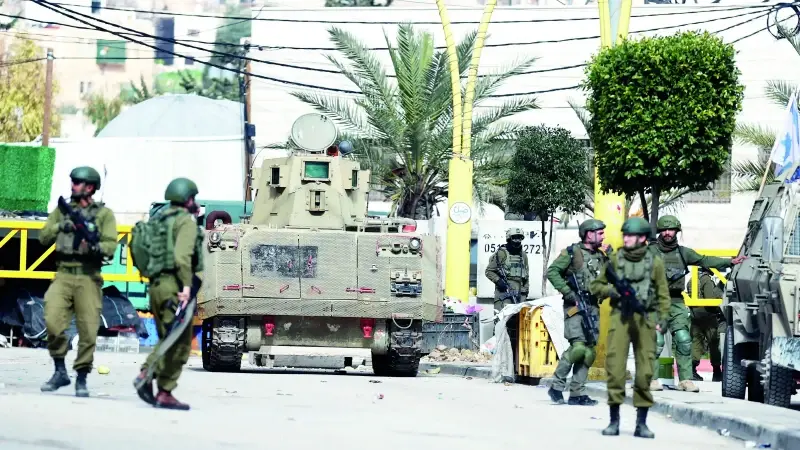 El-Halil’de İsrail saldırıları sürüyor