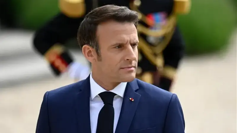 Fransa Cumhurbaşkanı Macron: Saldırılar uluslararası hukuka aykırı