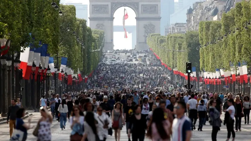 Fransa’yı endişelendiren nüfus tablosu: Ölüm sayısı doğum sayısını geçti