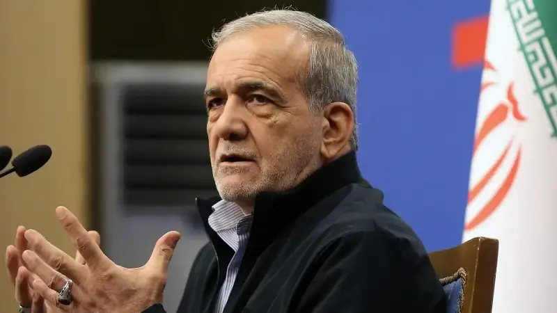 İran Cumhurbaşkanı Pezeşkiyan ülkedeki internet yasaklarını eleştirdi