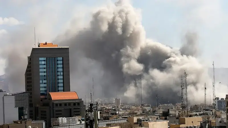 İran Kızılayı açıkladı: ABD-İsrail saldırılarında 36 bin 593 sivil birim hasar gördü