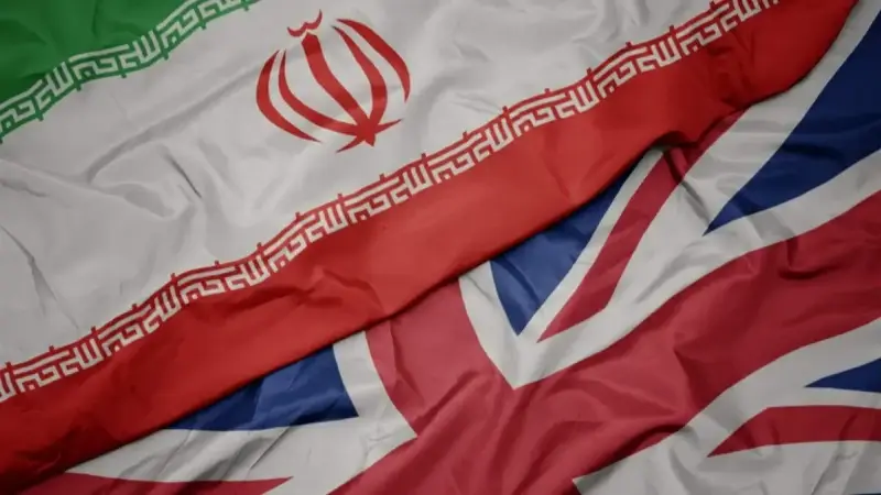 İran’ın Londra Büyükelçisi Mousavi İngiltere Dışişleri Bakanlığına çağrıldı