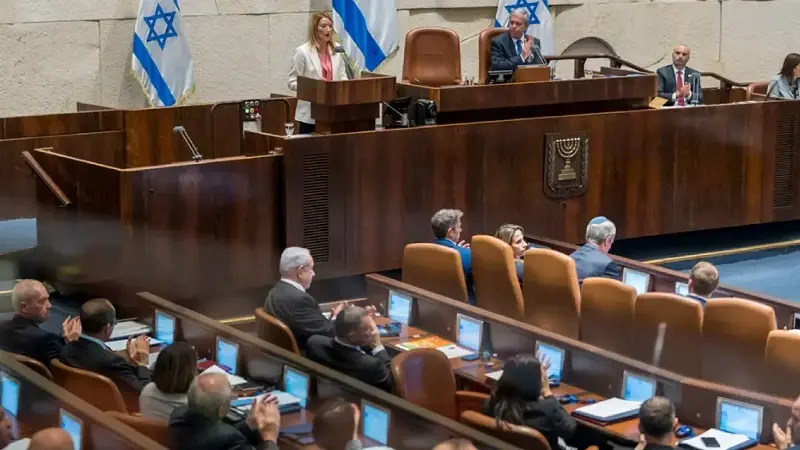 İsrail Meclisini füze korkusu sardı: Vekiller oturuma ara vererek sığınaklara gitti