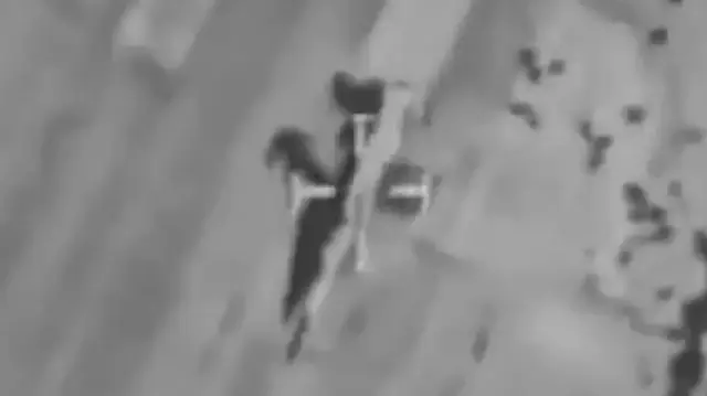 İsrail ordusu İran’da helikopter ve savaş uçağı çizimlerini ‘hedef’ sanarak milyon dolarlık füze fırlattı