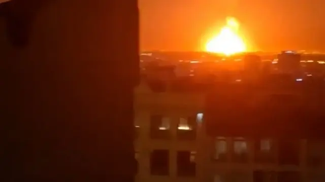 İsrail ve ABD uçakları Tahran’daki dev petrol depolarını vurdu