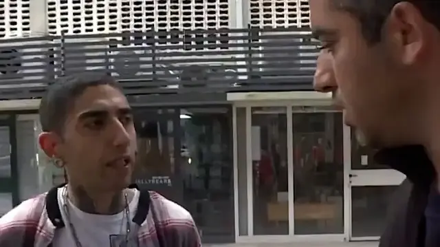 İsrailli şahıs TRT Haber ekibini engellemeye çalıştı