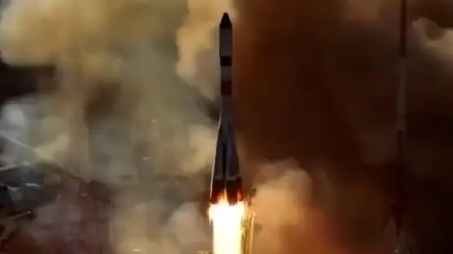 Kazakistan’dan fırlatılan Rus roketi 2.5 ton hayati malzemeyi uzaya taşıyacak