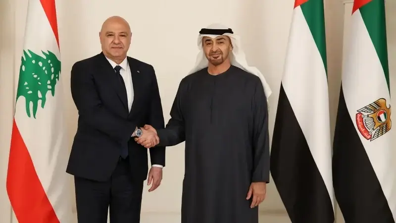 Lübnan Cumhurbaşkanı ile BAE Devlet Başkanı telefonda görüştü