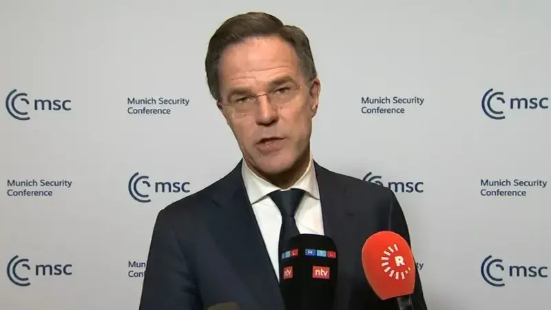 NATO Genel Sekreteri Rutte’den Rusya’ya ‘salyangoz’ benzetmesi