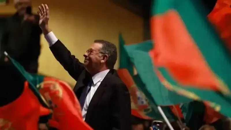 Portekiz’de Jose Seguro cumhurbaşkanı seçildi