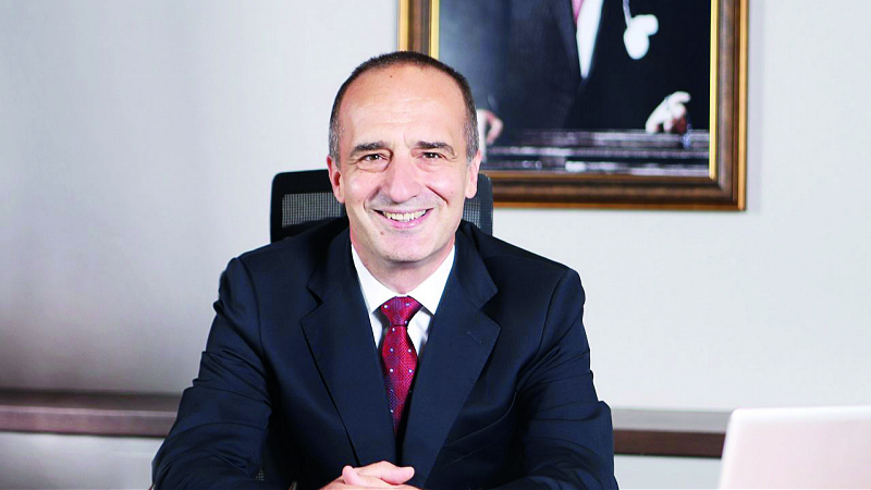 Satış yarışının galibi Renault