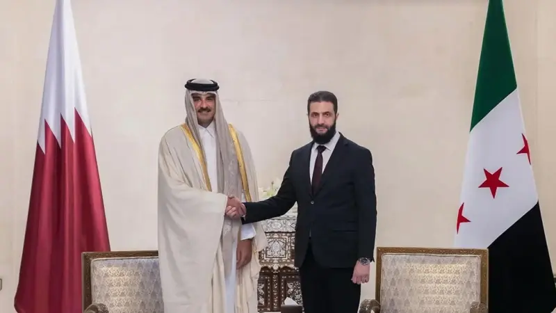 Suriye Cumhurbaşkanı Şara ile Katar Emiri Şeyh Temim bölgedeki gelişmeleri görüştü