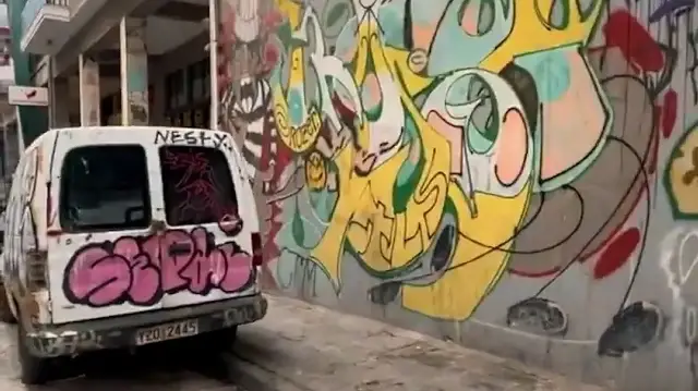 Türk turist Yunanistan sokaklarının içler acısı halini paylaştı: Hayır burası Hindistan değil