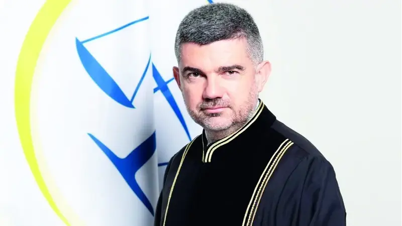 UCM hakiminin kartları bloke edildi