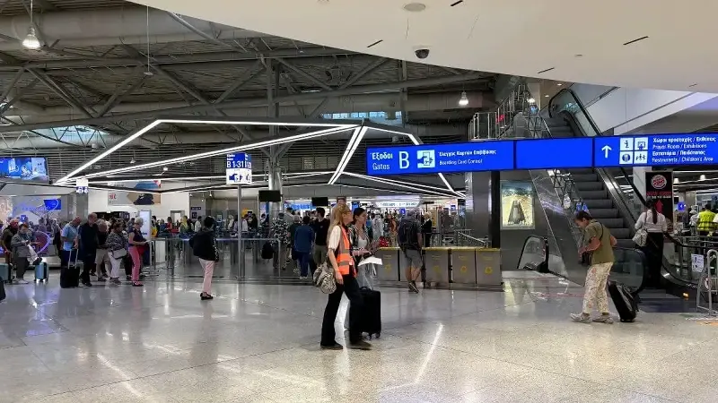 Yunan havacılığı arıza verdi: Uçuşlar yine aksadı