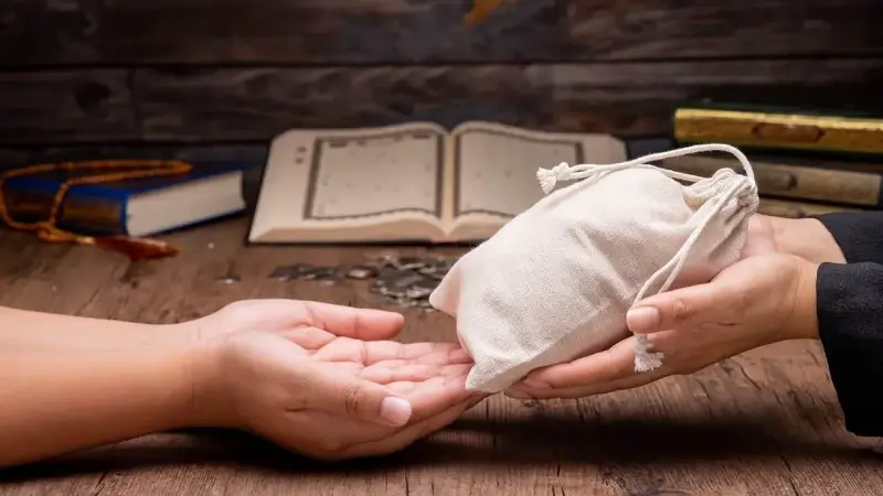 Zekât nedir, kimlere verilir? Zekât vaktinden önce verilir mi? Diyanet açıklaması