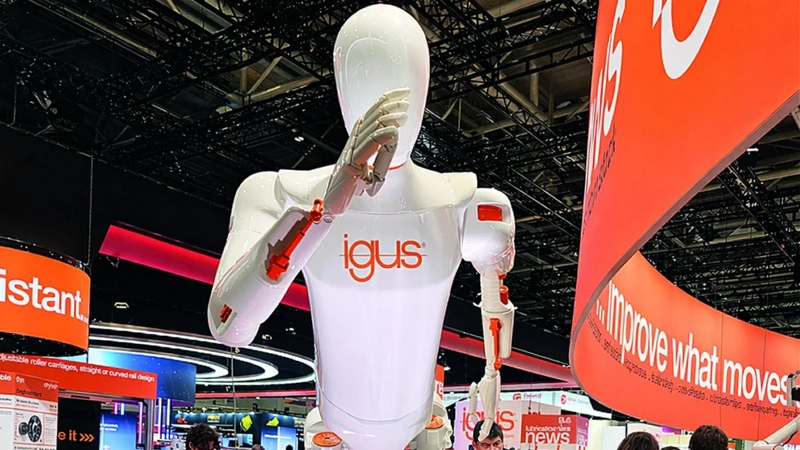 Akıllı robotlar sahaya indi
