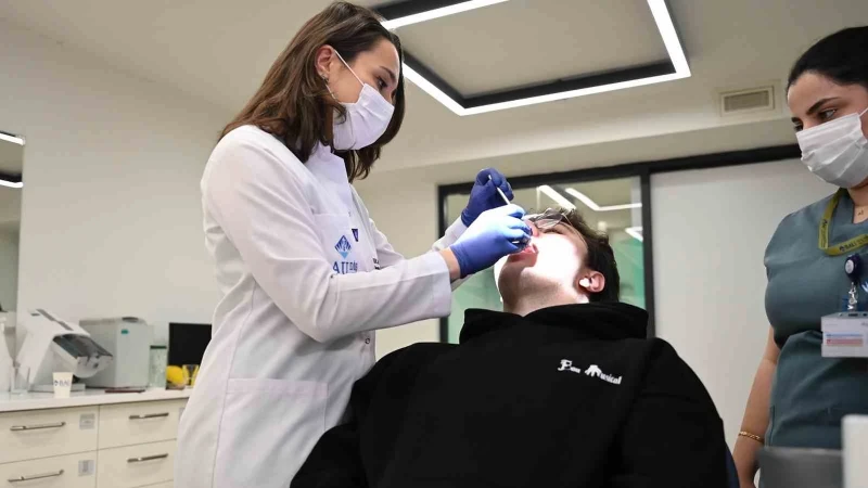Diş eti hastalıkları Alzheimer’a neden olabiliyor