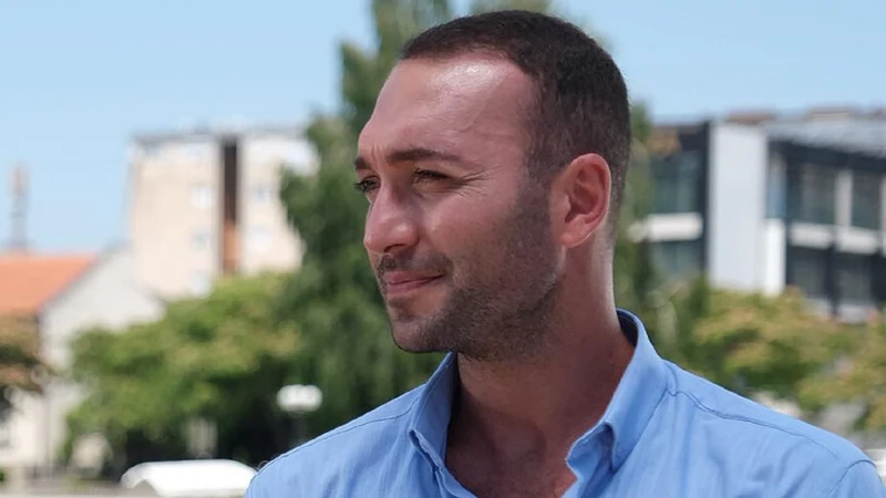 Yanındayız Kadir Baba